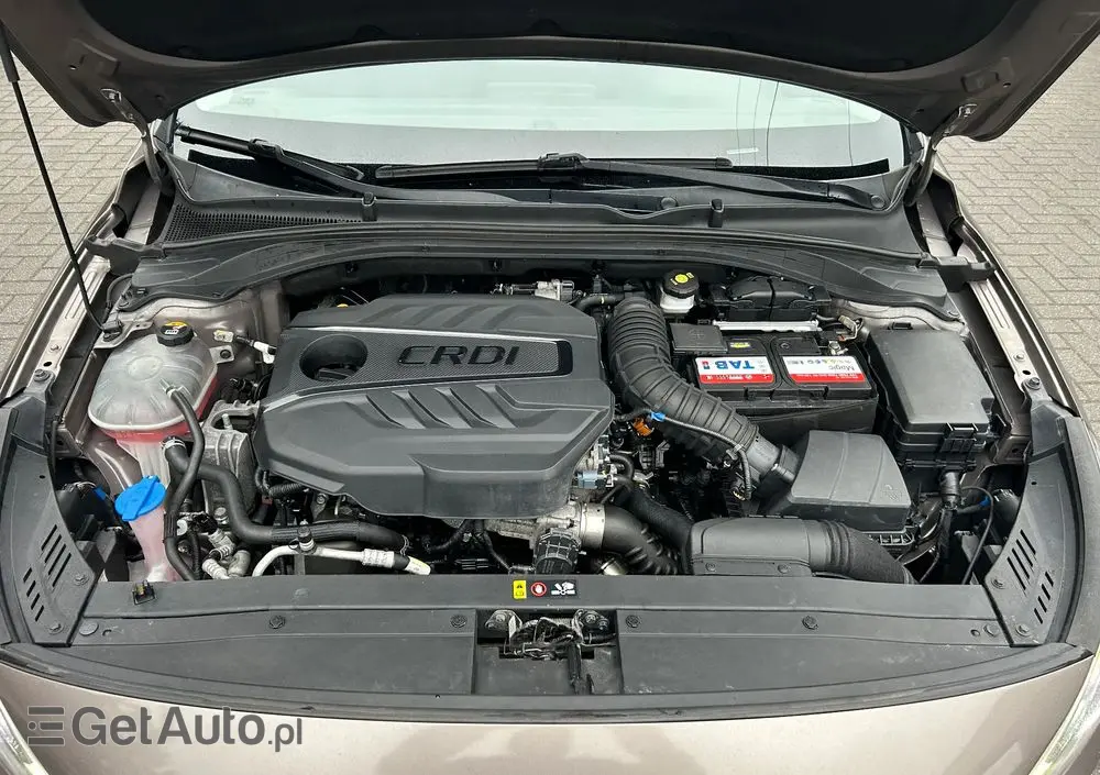 HYUNDAI I30 1.6 D Comfort DCT