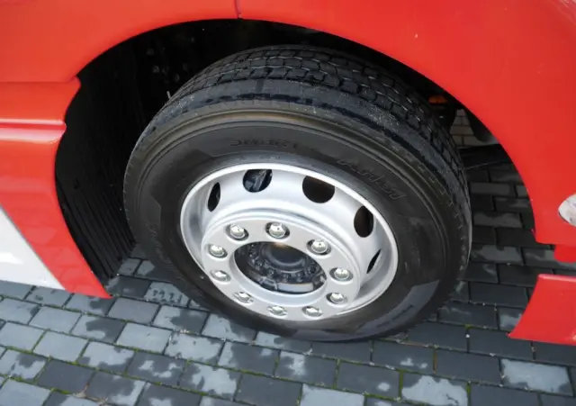 MAN TGX 18.460 XLX Efficient Line Low Deck Mega 