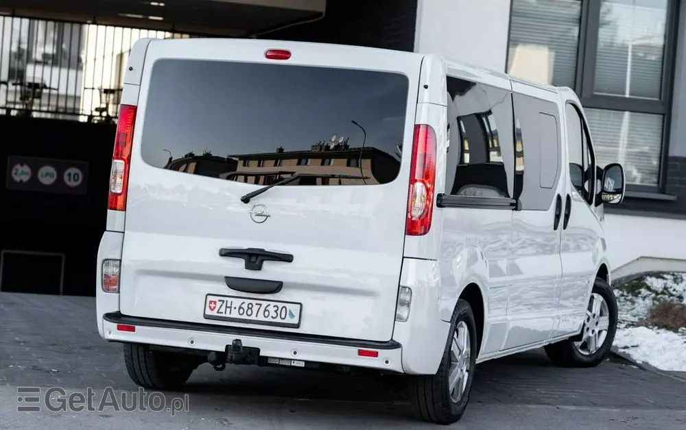 OPEL Vivaro 