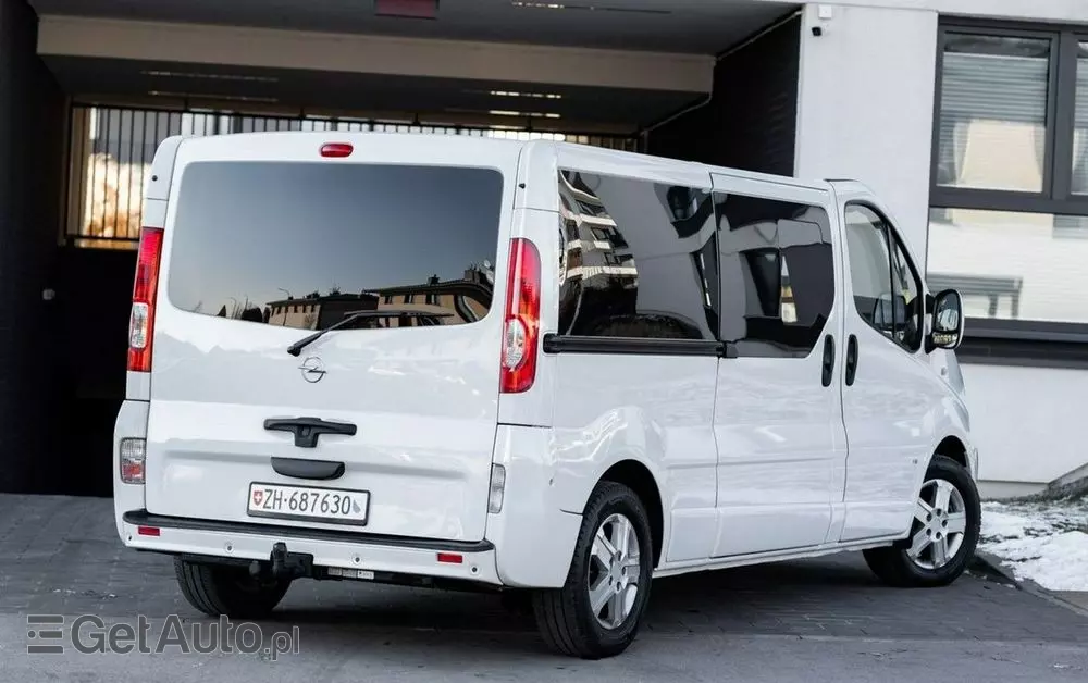 OPEL Vivaro 