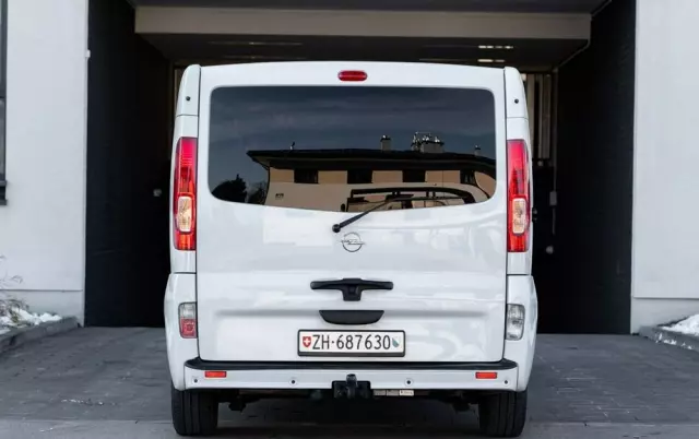 OPEL Vivaro 