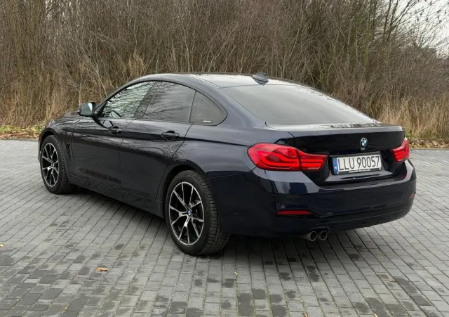 BMW Seria 4 420d Sport-Aut Sport Line