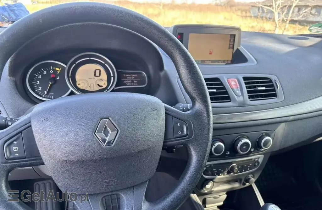 RENAULT Megane 