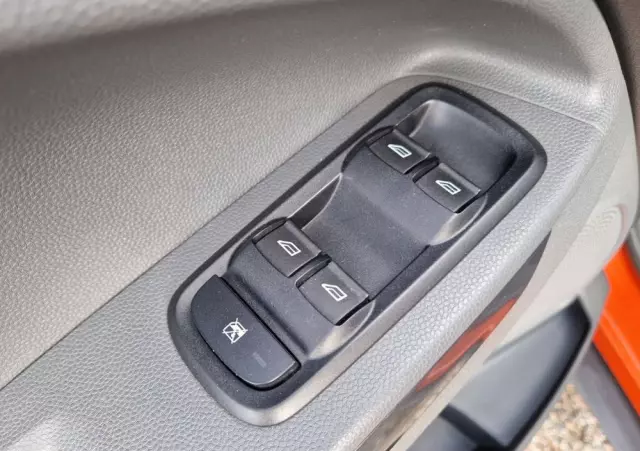 FORD EcoSport 1.0 EcoBoost TITANIUM