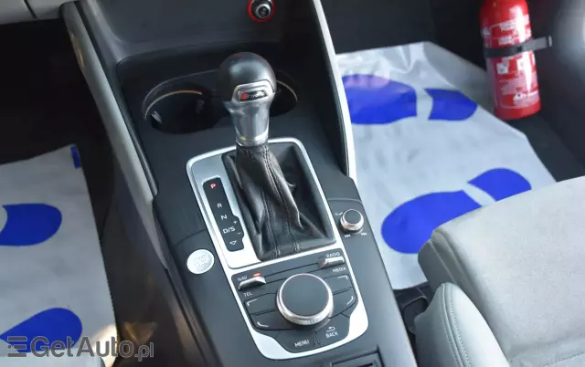 AUDI A3 1.4 TFSI Sportback S tronic S line Sportpaket