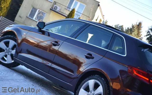 AUDI A3 1.4 TFSI Sportback S tronic S line Sportpaket