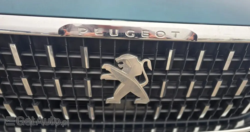 PEUGEOT 2008 1.2 PureTech Allure S&S