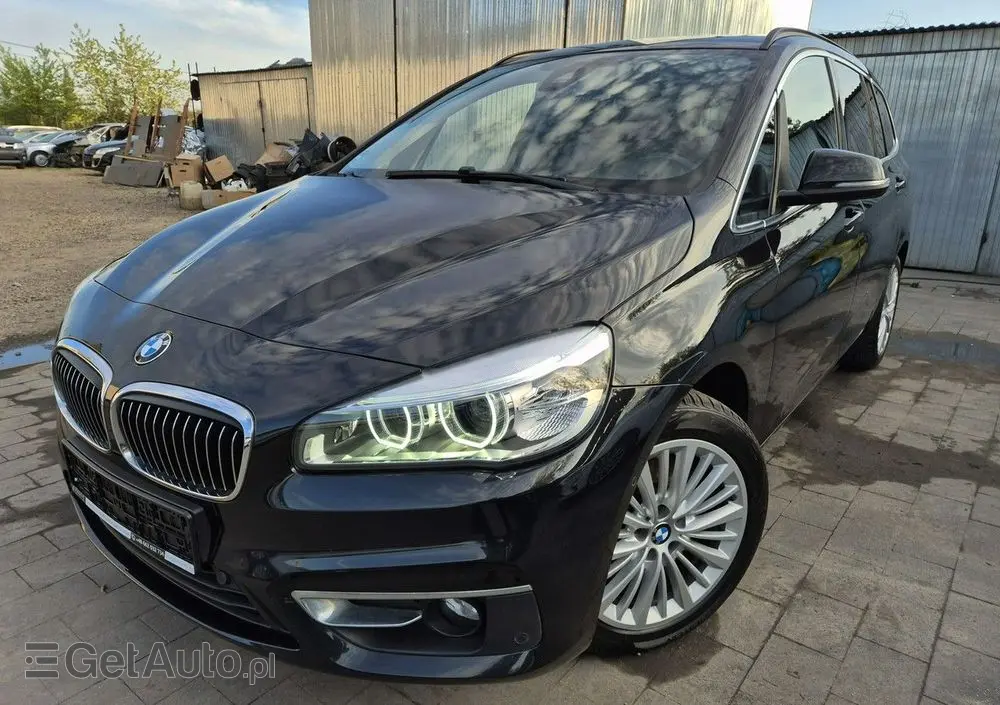 BMW Seria 2 220d Gran Tourer Luxury Line