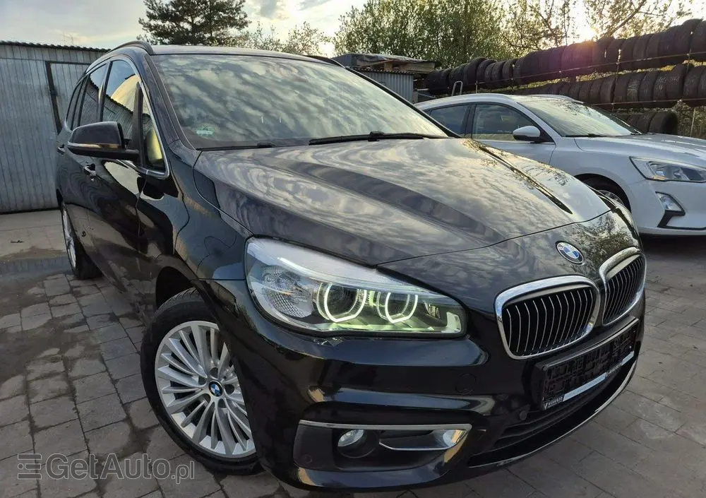 BMW Seria 2 220d Gran Tourer Luxury Line