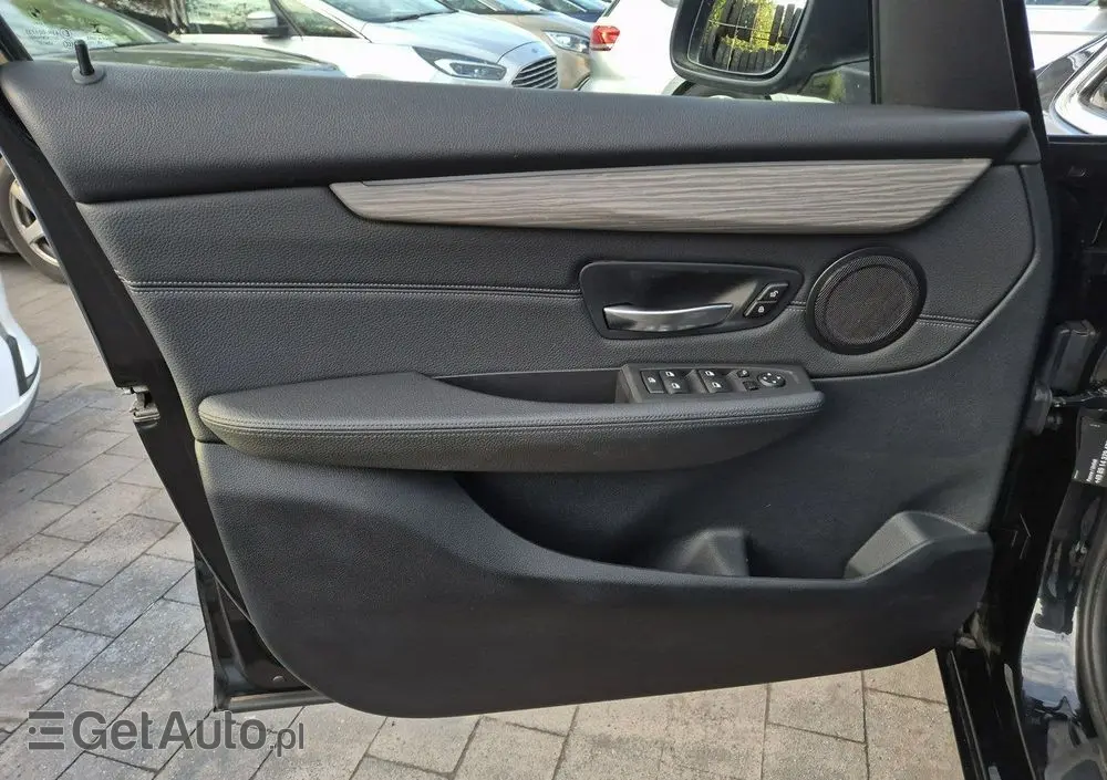 BMW Seria 2 220d Gran Tourer Luxury Line