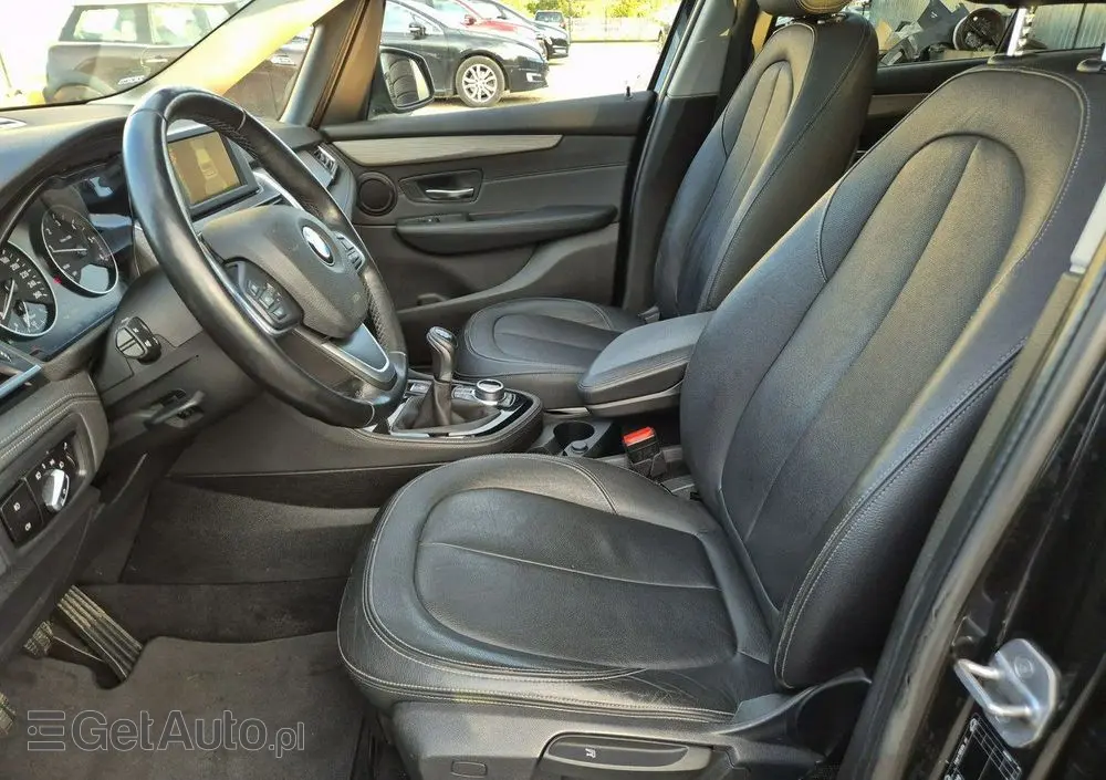 BMW Seria 2 220d Gran Tourer Luxury Line