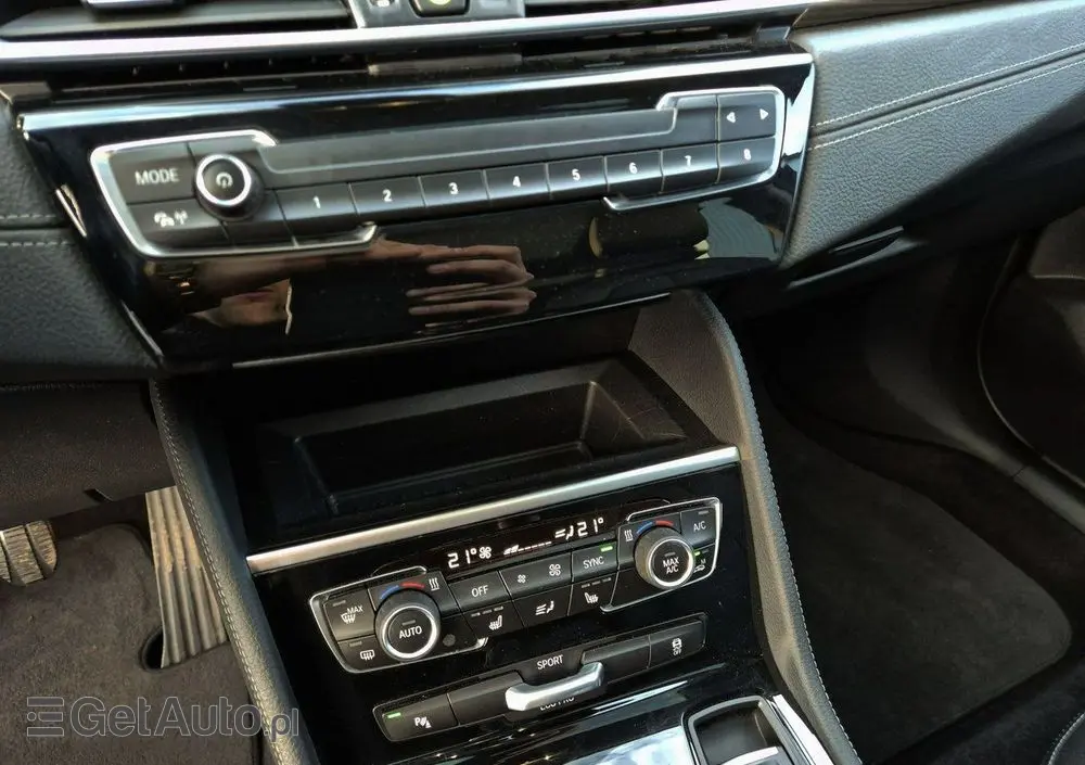 BMW Seria 2 220d Gran Tourer Luxury Line