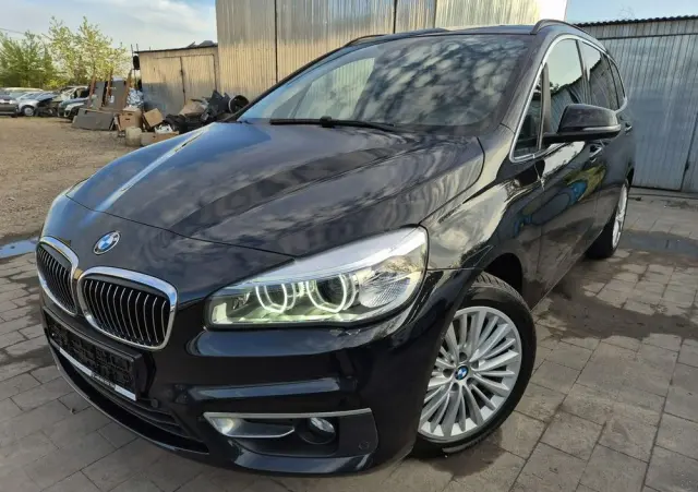 BMW Seria 2 220d Gran Tourer Luxury Line