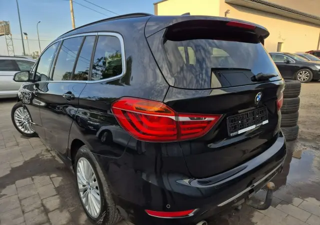 BMW Seria 2 220d Gran Tourer Luxury Line