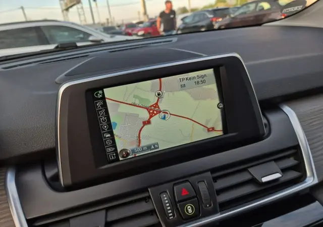 BMW Seria 2 220d Gran Tourer Luxury Line