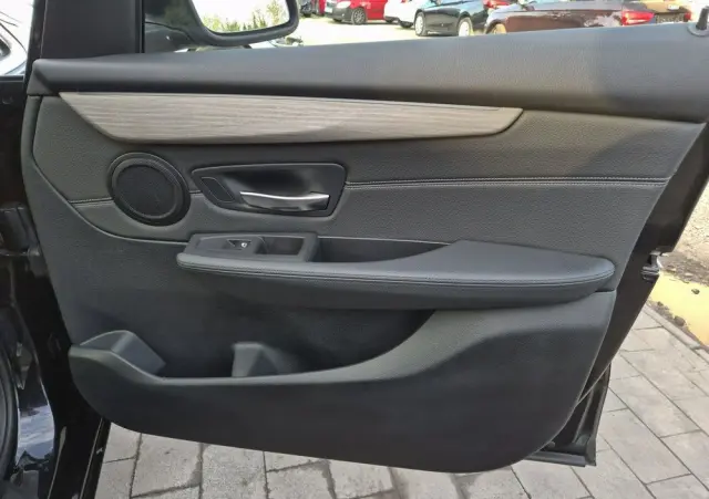 BMW Seria 2 220d Gran Tourer Luxury Line