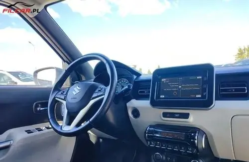 SUZUKI Ignis 