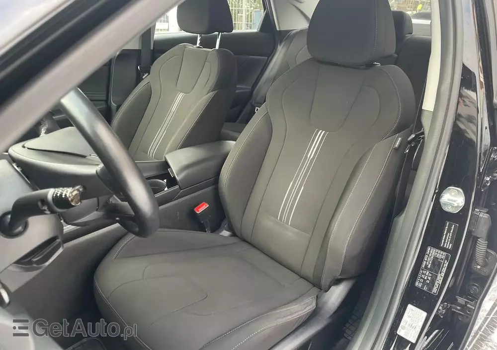 HYUNDAI Elantra 1.6 Executive CVT