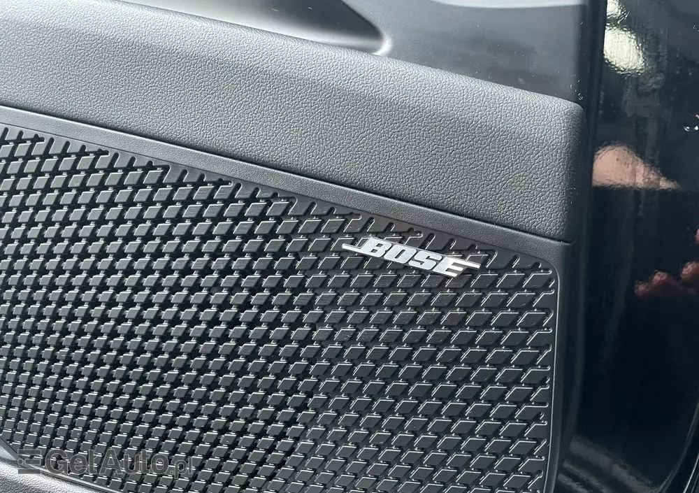 HYUNDAI Elantra 1.6 Executive CVT