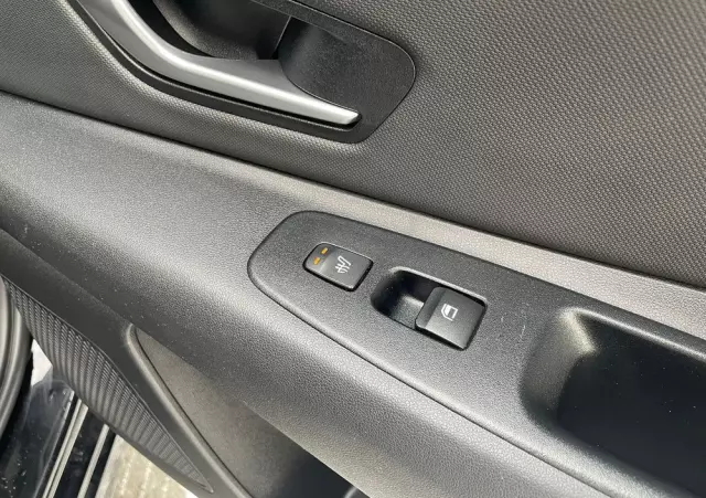 HYUNDAI Elantra 1.6 Executive CVT