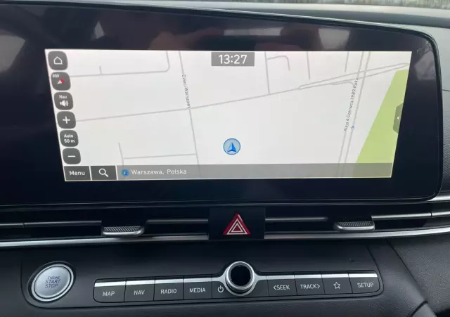 HYUNDAI Elantra 1.6 Executive CVT