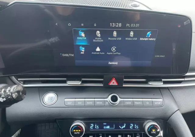 HYUNDAI Elantra 1.6 Executive CVT