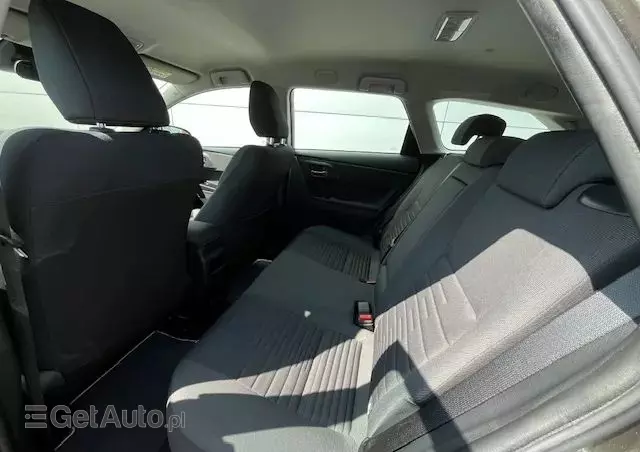 TOYOTA Auris Hybrid 135 Active