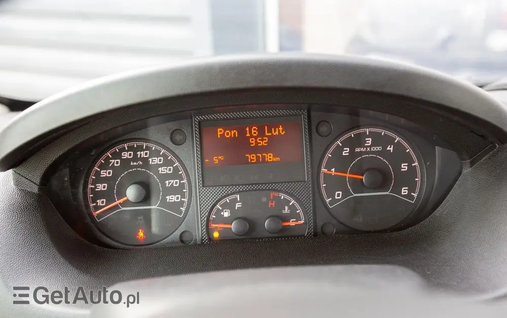 PEUGEOT Boxer 7-OSÓB *DOKA* SKRZYNIA 165KM 