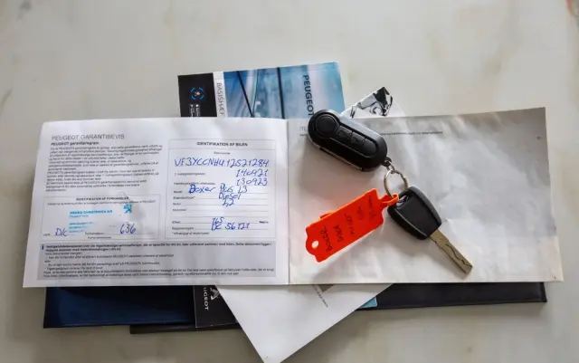 PEUGEOT Boxer 7-OSÓB *DOKA* SKRZYNIA 165KM 