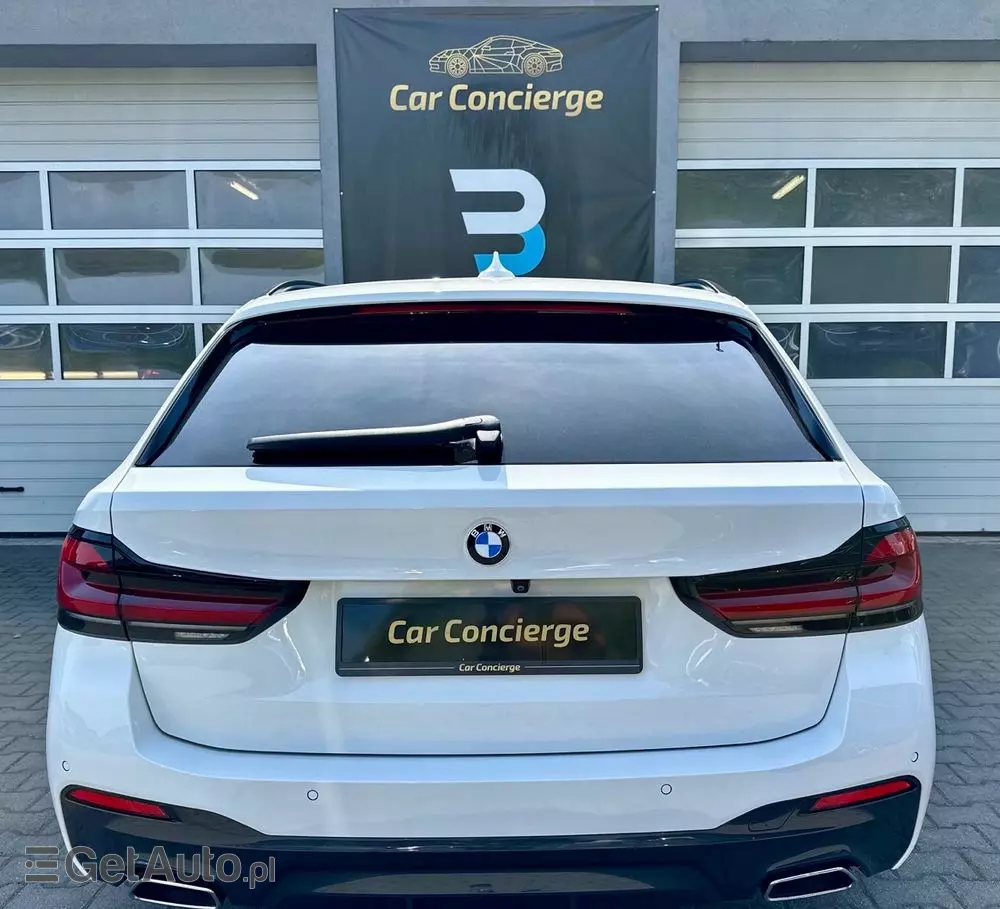 BMW Seria 5 520d xDrive M Sport sport