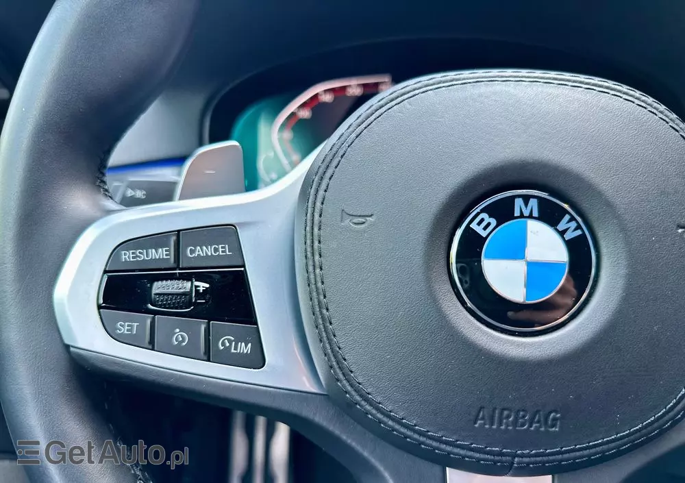 BMW Seria 5 520d xDrive M Sport sport