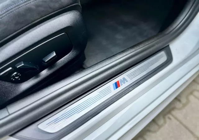 BMW Seria 5 520d xDrive M Sport sport