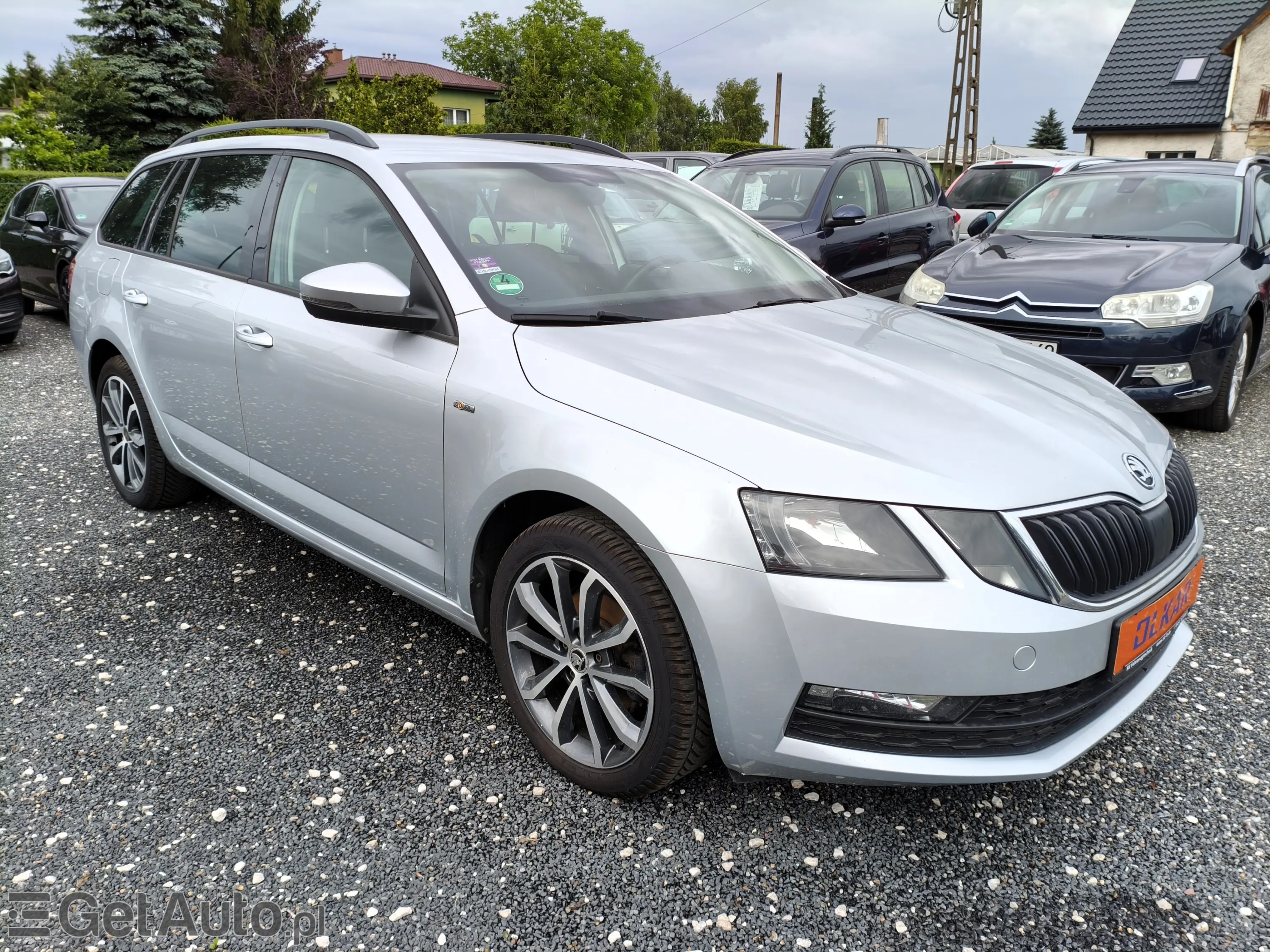 SKODA Octavia 1.6 TDI DSG Soleil