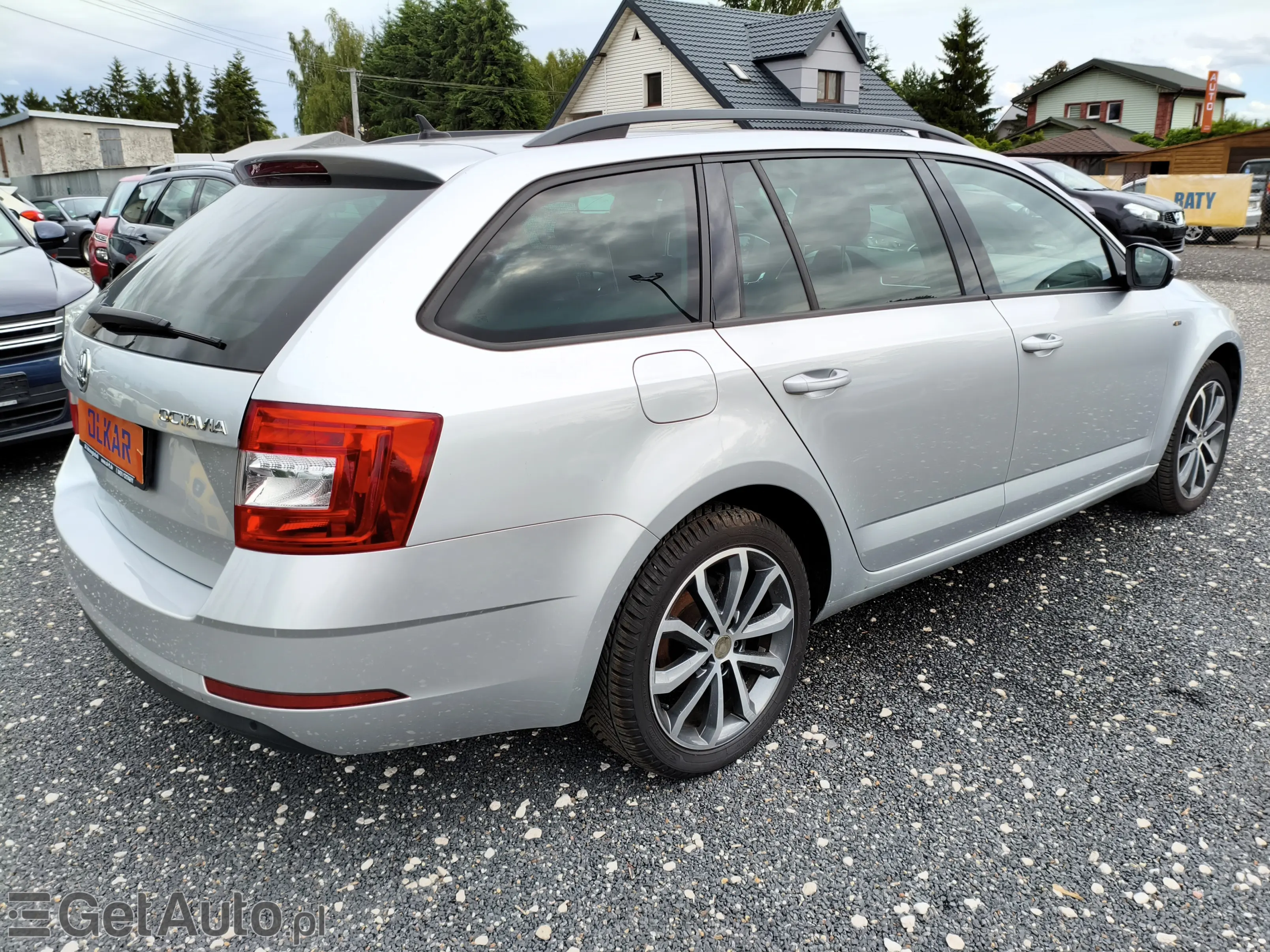 SKODA Octavia 1.6 TDI DSG Soleil