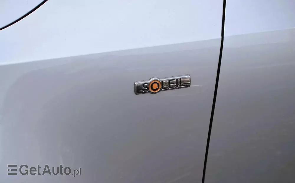 SKODA Octavia 1.6 TDI DSG Soleil