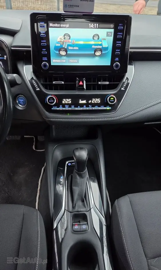 TOYOTA Corolla 1.8 Hybrid Executive