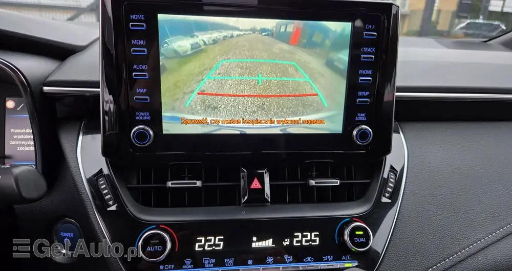 TOYOTA Corolla 1.8 Hybrid Executive