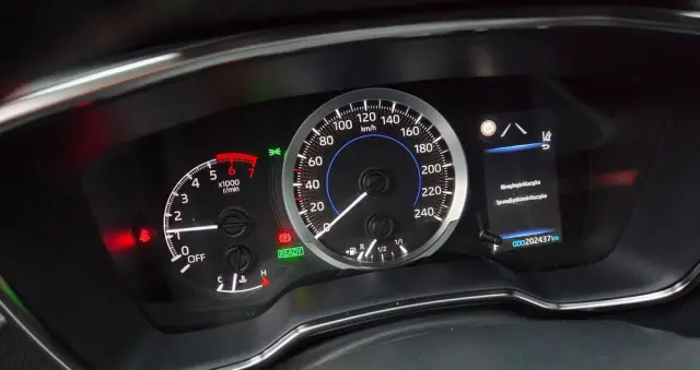 TOYOTA Corolla 1.8 Hybrid Executive