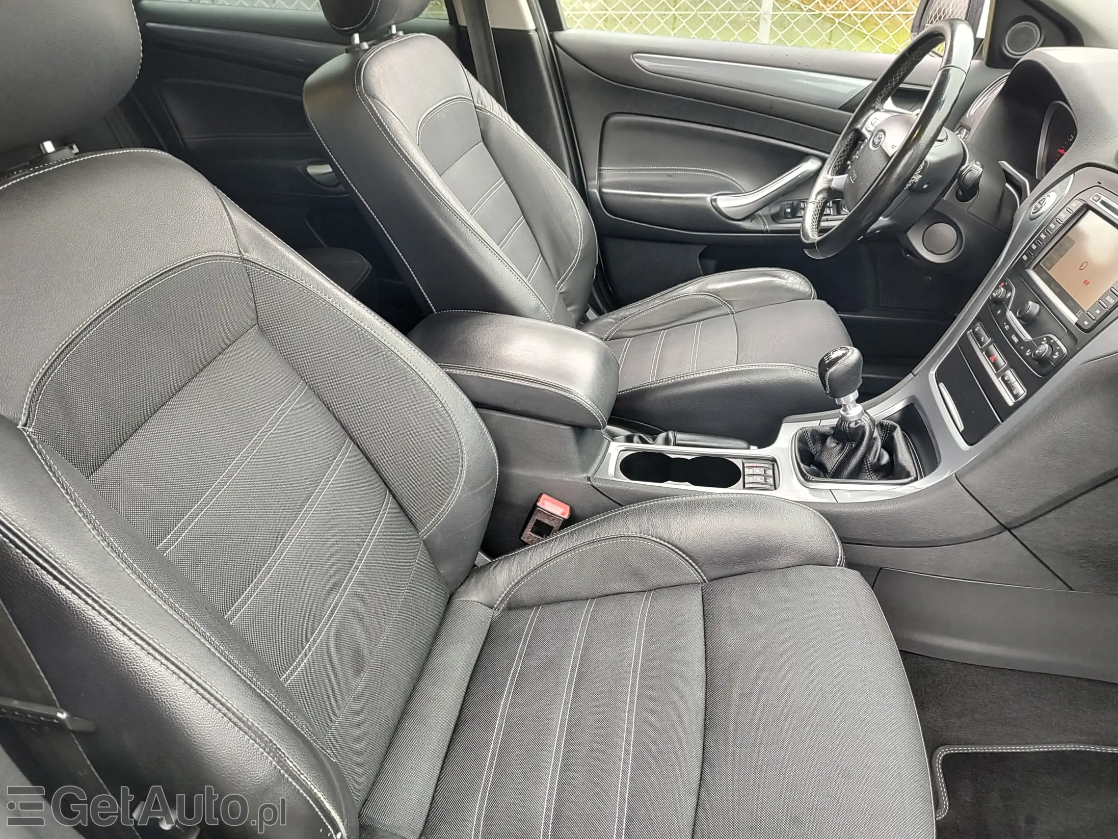 FORD Mondeo Titanium