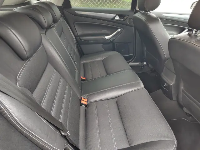 FORD Mondeo Titanium