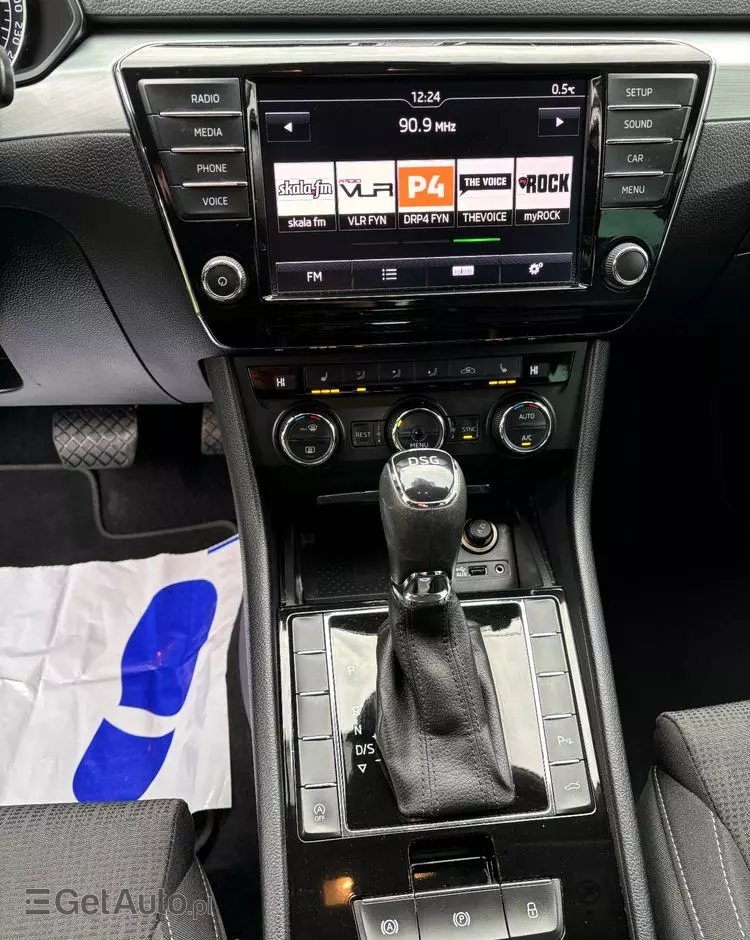 SKODA Superb Combi 2.0 TDI DSG Ambition