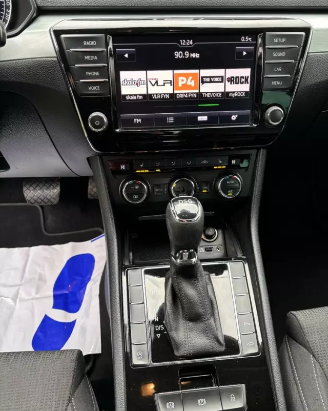 SKODA Superb Combi 2.0 TDI DSG Ambition