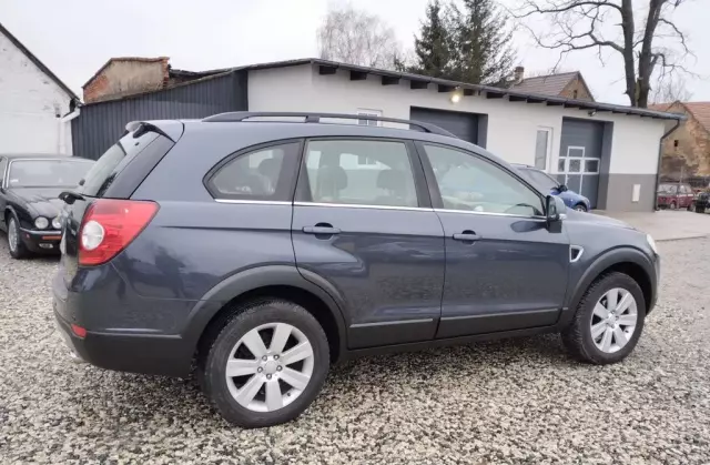 CHEVROLET Captiva 