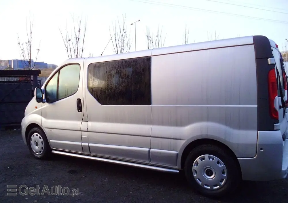 OPEL Vivaro 