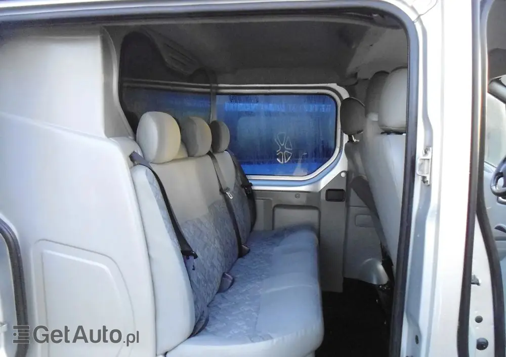 OPEL Vivaro 