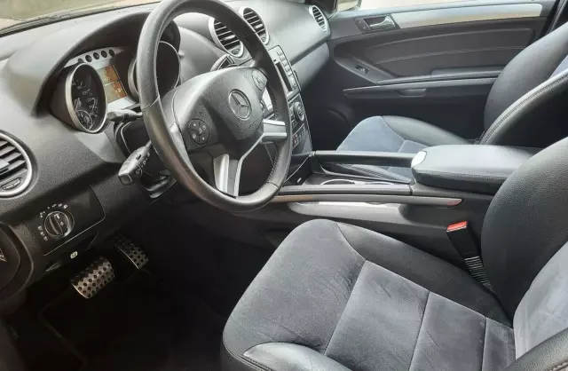 MERCEDES-BENZ Ml 