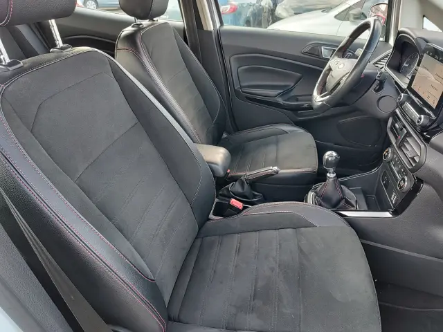 FORD EcoSport ST-Line