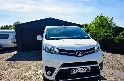 TOYOTA Proace 
