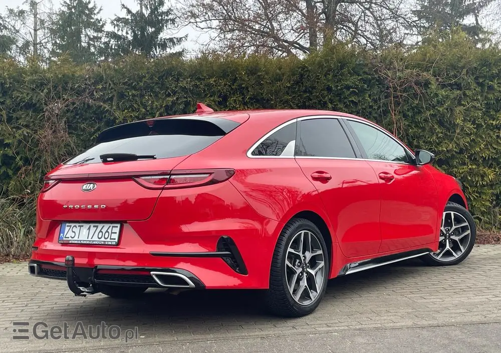 KIA ProCeed 1.4 T-GDI OPF GT LINE