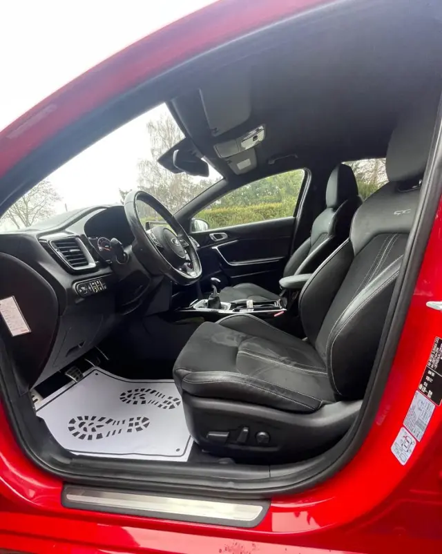 KIA ProCeed 1.4 T-GDI OPF GT LINE